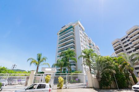 Apartamento à venda com 70m², 2 quartos e 1 vagaFachada