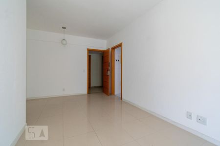 Sala de apartamento à venda com 2 quartos, 70m² em Jacarepaguá, Rio de Janeiro