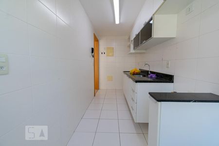 Apartamento à venda com 70m², 2 quartos e 1 vagaCozinha e Área de Serviço