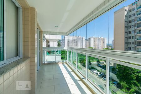 Varanda de apartamento à venda com 2 quartos, 70m² em Jacarepaguá, Rio de Janeiro