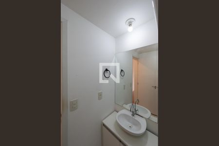 Banheiro Social de kitnet/studio para alugar com 1 quarto, 28m² em Mirandópolis, São Paulo