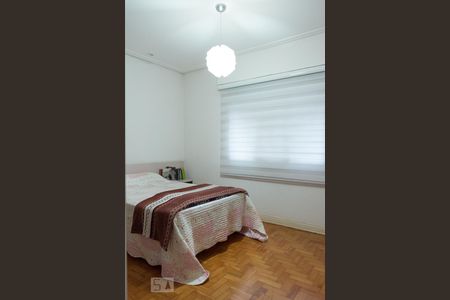 Apartamento à venda com 130m², 3 quartos e sem vagaQuarto 1
