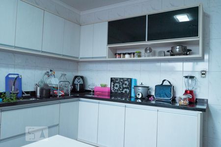 Apartamento à venda com 130m², 3 quartos e sem vagaCozinha