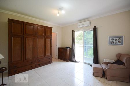 Casa à venda com 200m², 3 quartos e 1 vagaSuíte