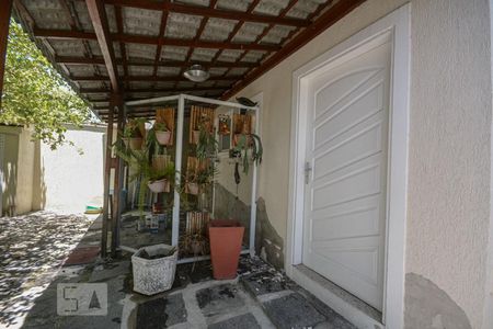 Casa à venda com 200m², 3 quartos e 1 vagaÁrea Externa - Porta Acesso Sala