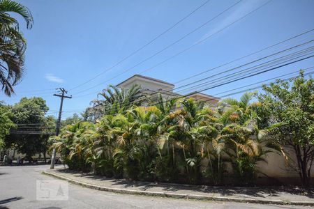 Casa à venda com 200m², 3 quartos e 1 vagaFachada Rua