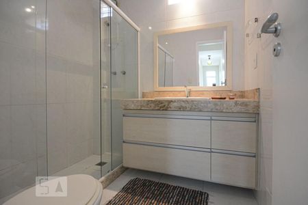 Casa à venda com 200m², 3 quartos e 1 vagaBanheiro Social