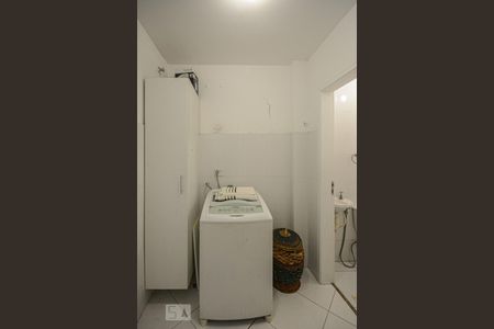 Casa à venda com 200m², 3 quartos e 1 vagaÁrea de Serviço