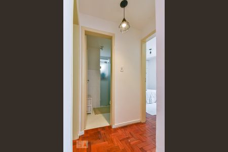 Corredor de apartamento à venda com 1 quarto, 65m² em Bela Vista, São Paulo