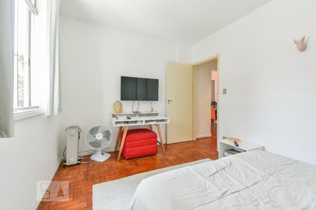 Apartamento à venda com 65m², 1 quarto e sem vagaQuarto