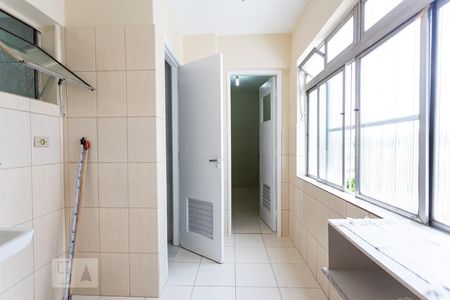 Apartamento à venda com 70m², 3 quartos e 1 vaga Apartamento à venda com 70m², 3 quartos e 1 vagaÁrea de Serviço
