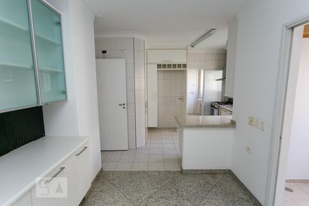 Apartamento à venda com 125m², 3 quartos e 3 vagasCozinha