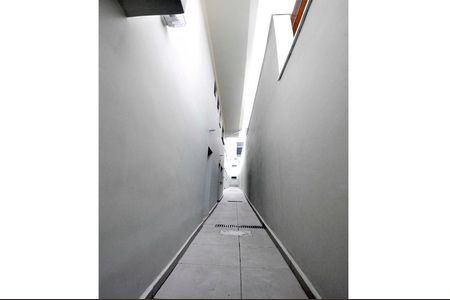 Corredor de kitnet/studio para alugar com 1 quarto, 15m² em Butantã, São Paulo