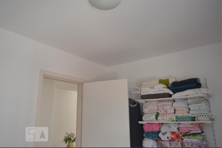 Apartamento à venda com 60m², 2 quartos e 1 vagaQuarto 2