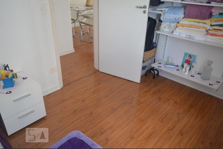 Apartamento à venda com 60m², 2 quartos e 1 vagaQuarto 2