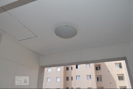 Apartamento à venda com 60m², 2 quartos e 1 vagaÁrea de Serviço