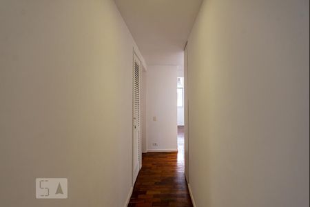 Apartamento à venda com 150m², 4 quartos e 2 vagasCorredor