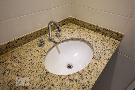 Apartamento à venda com 150m², 4 quartos e 2 vagasBanheiro da Suíte