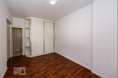 Apartamento à venda com 150m², 4 quartos e 2 vagasSuíte