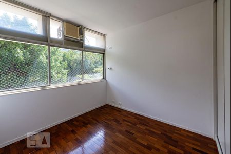 Apartamento à venda com 150m², 4 quartos e 2 vagasQuarto 1