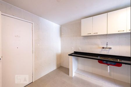 Apartamento à venda com 150m², 4 quartos e 2 vagasCozinha