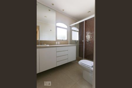 Apartamento para alugar com 110m², 3 quartos e 1 vaga Apartamento para alugar com 110m², 3 quartos e 1 vagaBanheiro