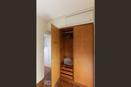 Apartamento para alugar com 110m², 3 quartos e 1 vaga Apartamento para alugar com 110m², 3 quartos e 1 vagaQuarto 3