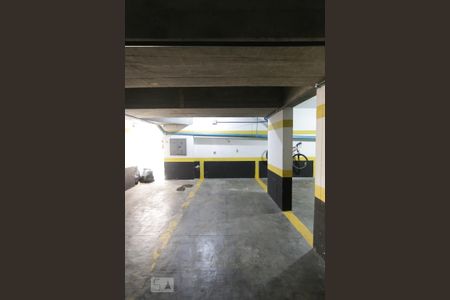Apartamento para alugar com 110m², 3 quartos e 1 vaga Apartamento para alugar com 110m², 3 quartos e 1 vagaGaragem