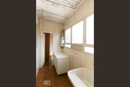 Apartamento para alugar com 110m², 3 quartos e 1 vaga Apartamento para alugar com 110m², 3 quartos e 1 vagaÁrea de Serviço