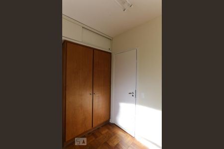 Apartamento para alugar com 110m², 3 quartos e 1 vaga Apartamento para alugar com 110m², 3 quartos e 1 vagaQuarto 3