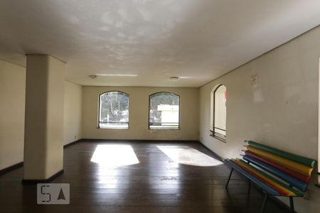 Apartamento para alugar com 110m², 3 quartos e 1 vaga Apartamento para alugar com 110m², 3 quartos e 1 vagaSalão de Festas