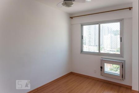Suíte  de apartamento à venda com 2 quartos, 69m² em Rio Comprido, Rio de Janeiro