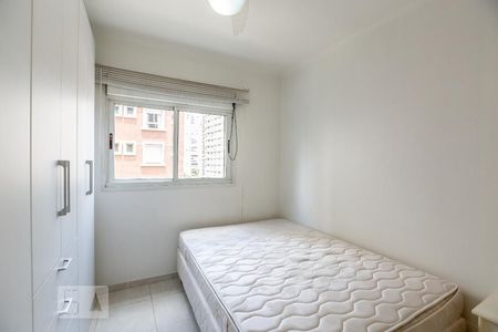 Quarto  de kitnet/studio para alugar com 1 quarto, 37m² em Vila Nova Conceição, São Paulo
