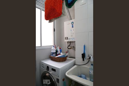 Apartamento para alugar com 60m², 3 quartos e 1 vagaÁrea de Serviço