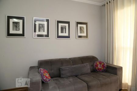 Sala de apartamento à venda com 3 quartos, 60m² em Pirajussara, São Paulo