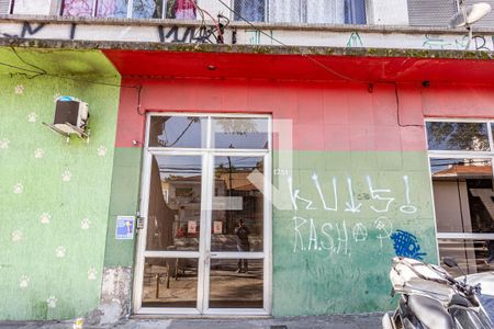 Apartamento para alugar com 125m², 3 quartos e sem vaga Apartamento para alugar com 125m², 3 quartos e sem vagaFAchada