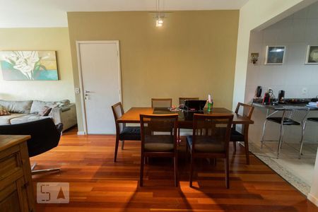 Sala de apartamento à venda com 3 quartos, 100m² em Alto de Pinheiros, São Paulo