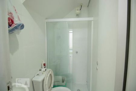 Casa para alugar com 480m², 3 quartos e 2 vagas Casa para alugar com 480m², 3 quartos e 2 vagasBanheiro da Piscina
