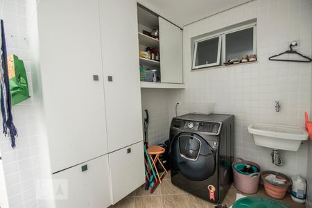 Casa para alugar com 480m², 3 quartos e 2 vagas Casa para alugar com 480m², 3 quartos e 2 vagasÁrea de Serviço