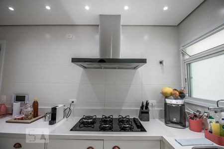 Casa para alugar com 480m², 3 quartos e 2 vagas Casa para alugar com 480m², 3 quartos e 2 vagasCozinha