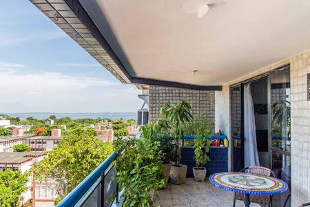 Apartamento à venda com 180m², 4 quartos e 3 vagas Apartamento à venda com 180m², 4 quartos e 3 vagasVaranda da Sala