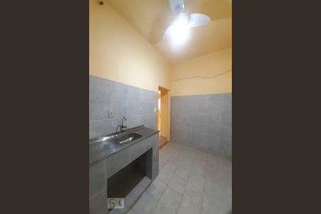 Apartamento para alugar com 60m², 2 quartos e sem vagaCozinha