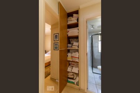 Apartamento à venda com 78m², 2 quartos e 2 vagas Apartamento à venda com 78m², 2 quartos e 2 vagasCorredor