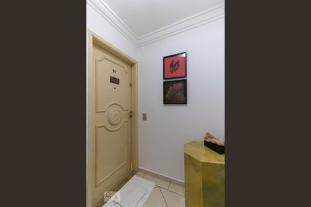 Apartamento à venda com 78m², 2 quartos e 2 vagas Apartamento à venda com 78m², 2 quartos e 2 vagasEntrada