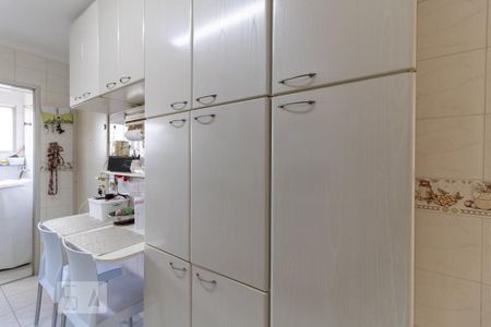 Apartamento à venda com 78m², 2 quartos e 2 vagas Apartamento à venda com 78m², 2 quartos e 2 vagasCozinha