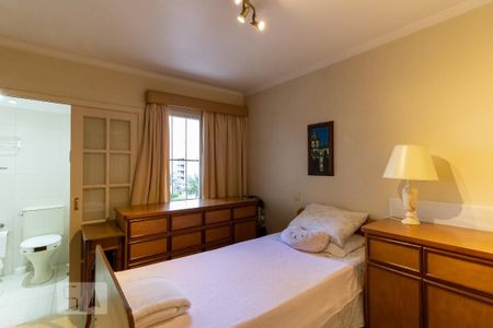 Apartamento à venda com 78m², 2 quartos e 2 vagas Apartamento à venda com 78m², 2 quartos e 2 vagasSuíte