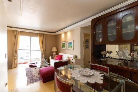 Sala de apartamento à venda com 2 quartos, 78m² em Vila Gumercindo, São Paulo