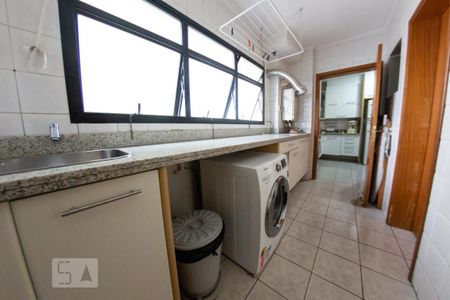 Apartamento à venda com 136m², 4 quartos e 2 vagasÁrea de Serviço