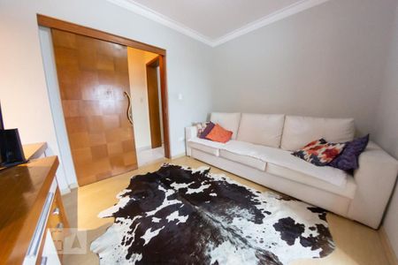 Apartamento à venda com 136m², 4 quartos e 2 vagasQuarto 4