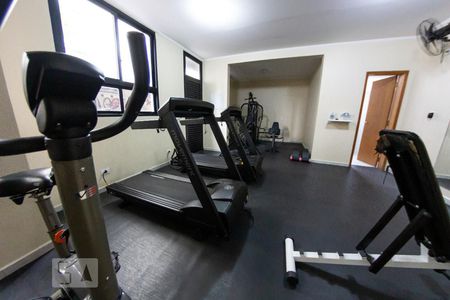 Apartamento à venda com 136m², 4 quartos e 2 vagasÁrea comum - Academia